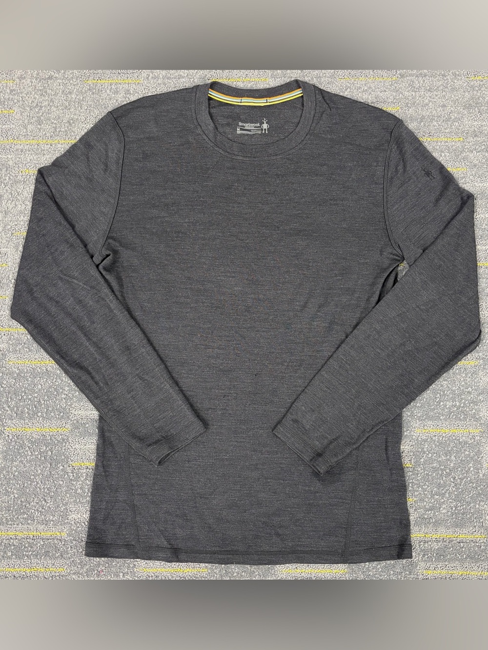 Smartwool Merino 250 Base Layer Crewneck Long Sleeve Shirt Men’s M Outdoor FLAW